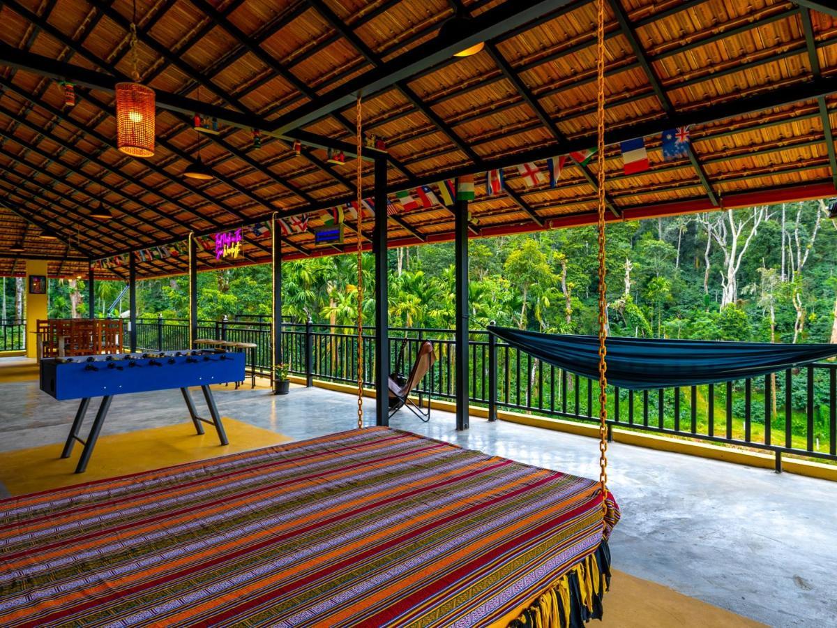 The Hosteller Coorg Rainforest, マディケーリ エクステリア 写真
