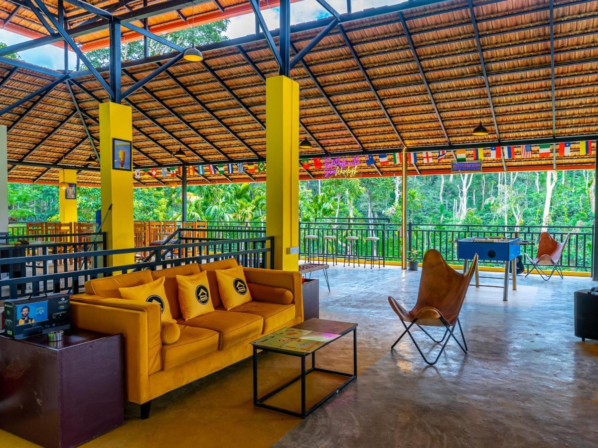 The Hosteller Coorg Rainforest, マディケーリ エクステリア 写真